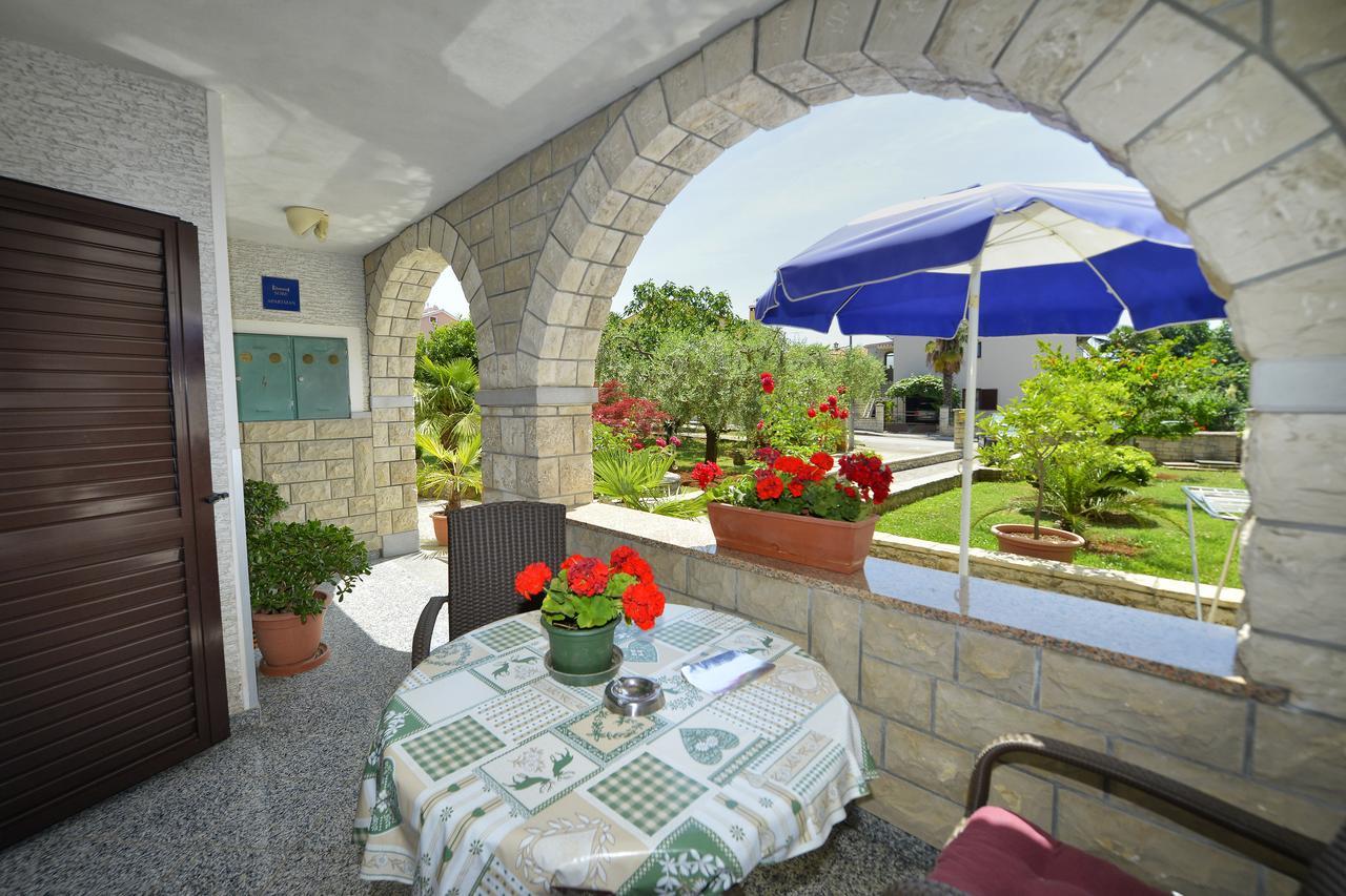 Apartment Mip Poreč Eksteriør billede