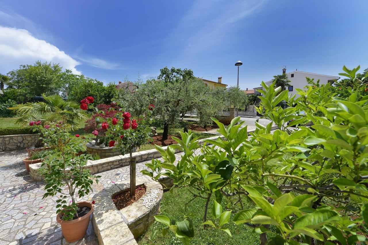 Apartment Mip Poreč Eksteriør billede